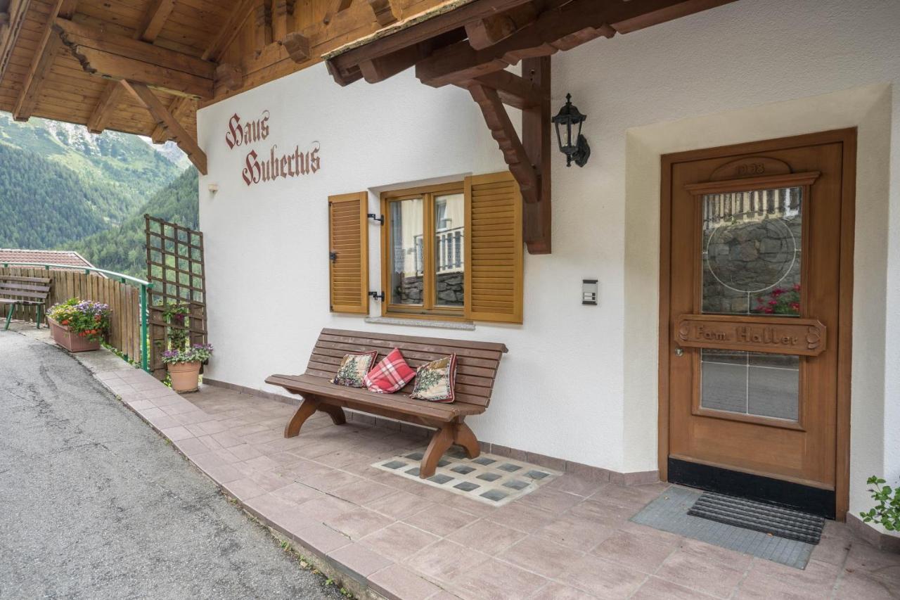Haus Hubertus - Fewo 5 San Leonardo in Passiria Eksteriør bilde